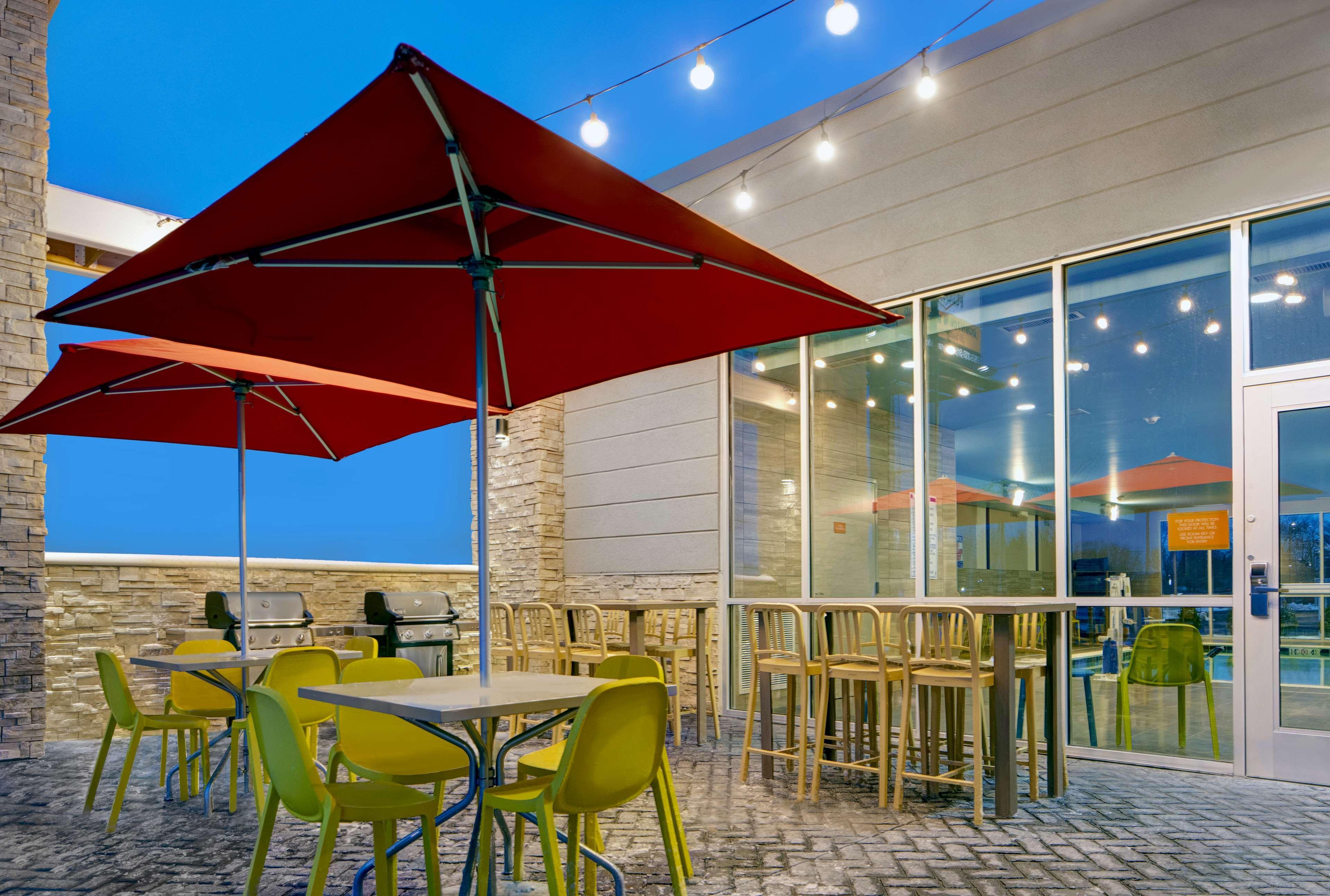 Home2 Suites By Hilton Ричмонд Экстерьер фото